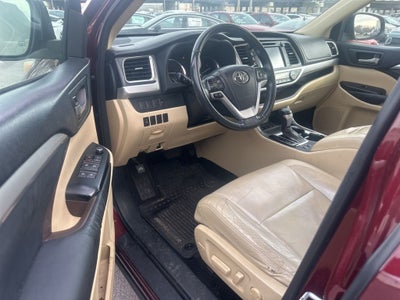 2014 Toyota Highlander XLE V6