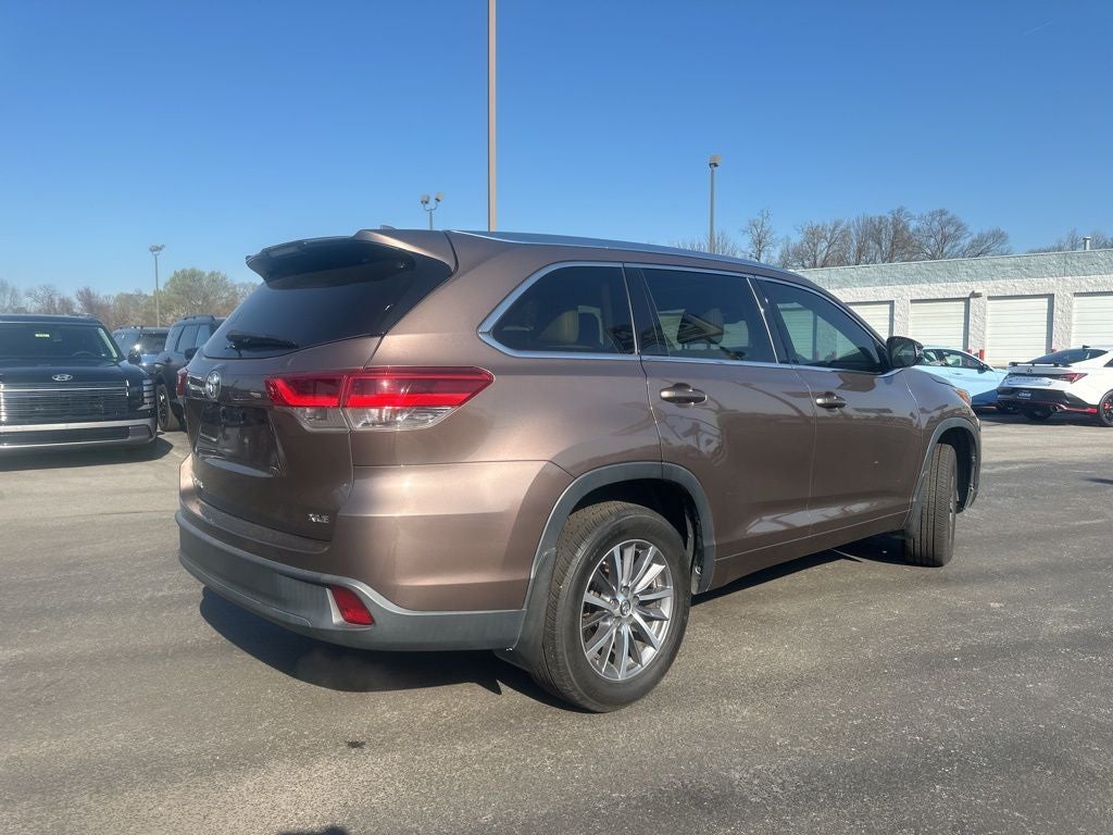 2017 Toyota Highlander XLE