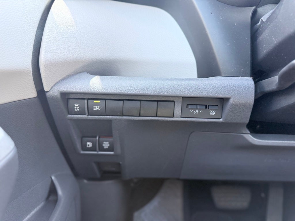 2021 Toyota Sienna XLE 7 Passenger