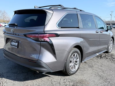 2021 Toyota Sienna XLE 7 Passenger