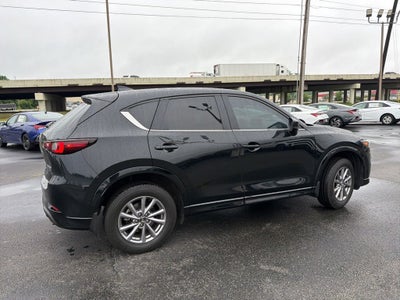 2024 Mazda Mazda CX-5 2.5 S Preferred Package One Owner / Power Sunroof / Power Liftgate