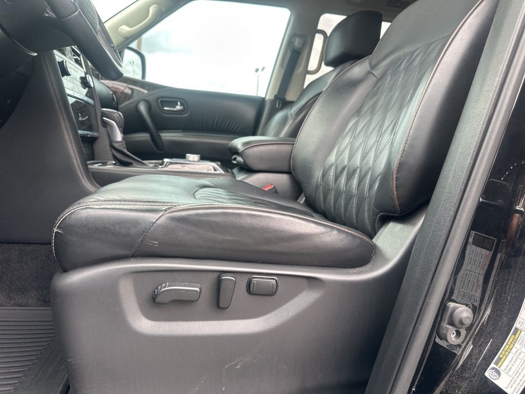 2022 Nissan Armada Platinum Captain's Chairs Package / NissanConnect featuring