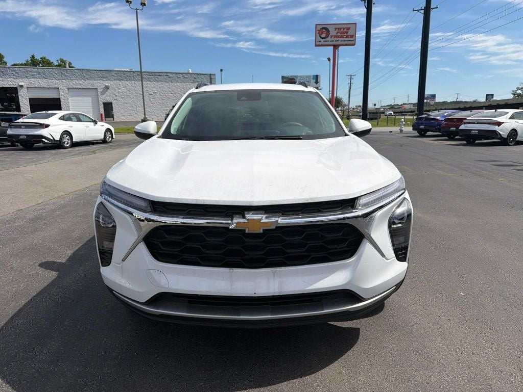 2024 Chevrolet Trax LT One Owner / Clean Carfax / 1LT Preferred Equipment