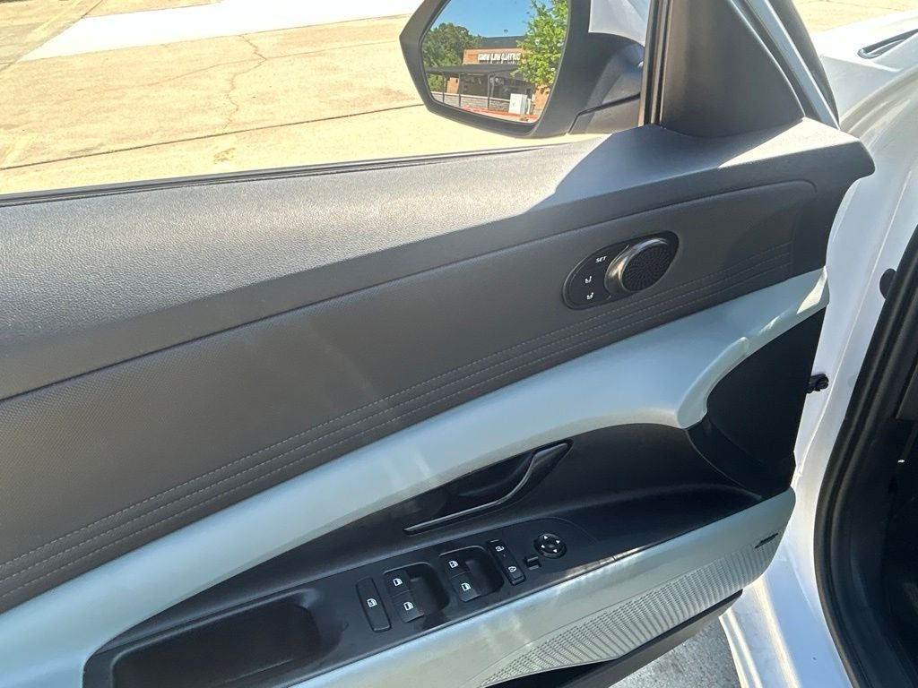 2024 Hyundai Elantra Hybrid Limited