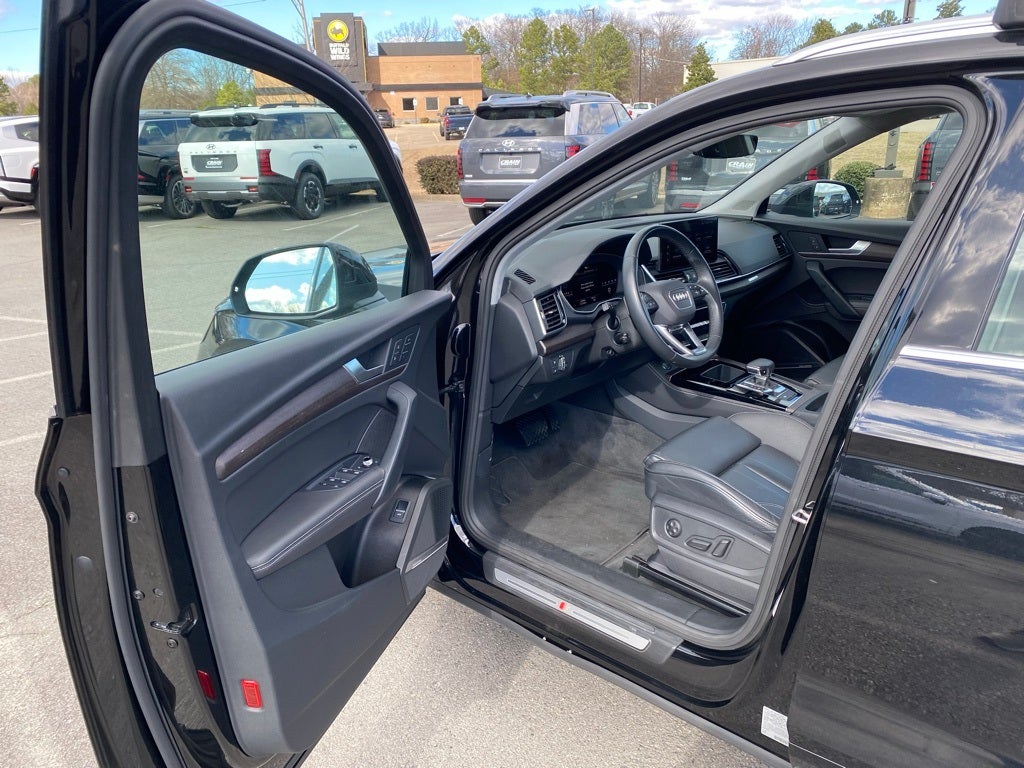 2024 Audi Q5 45 S line Premium quattro