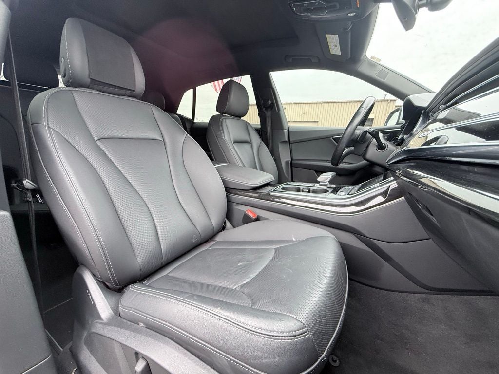 2020 Audi Q8 55 Premium Plus quattro