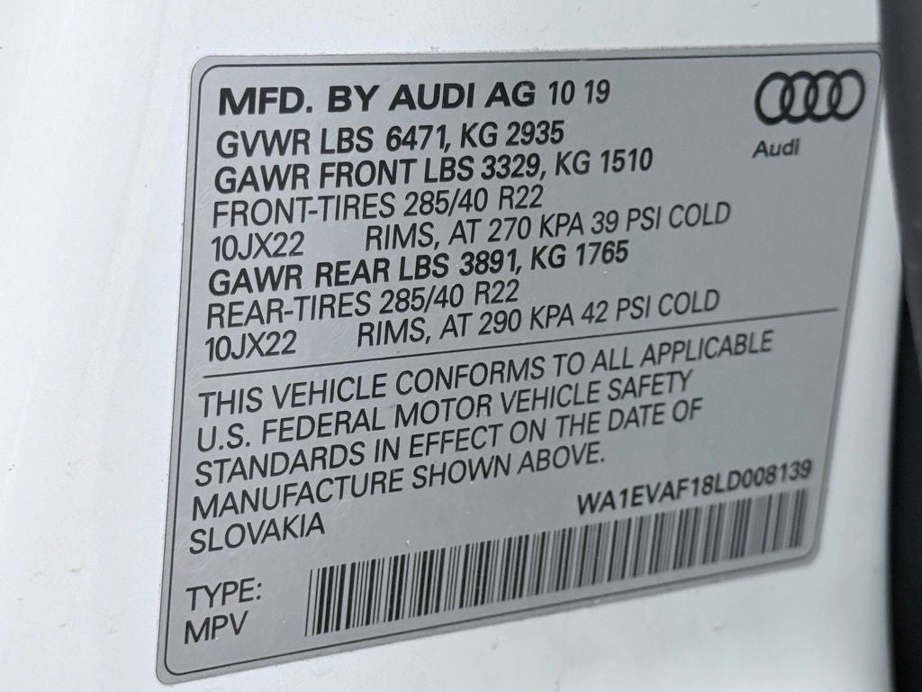 2020 Audi Q8 55 Premium Plus quattro