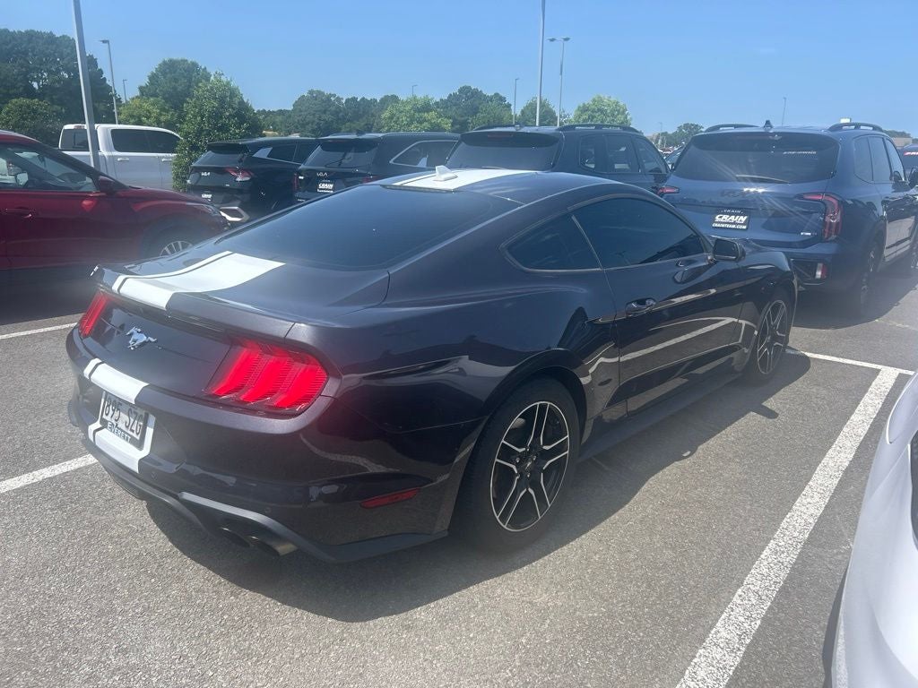 2022 Ford Mustang EcoBoost