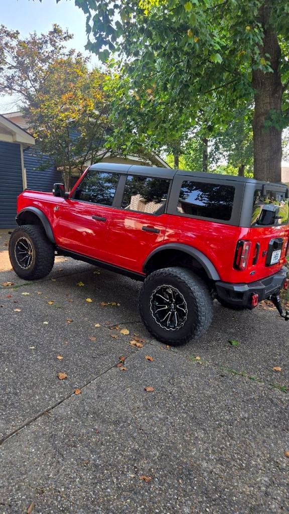 2023 Ford Bronco Badlands Lift