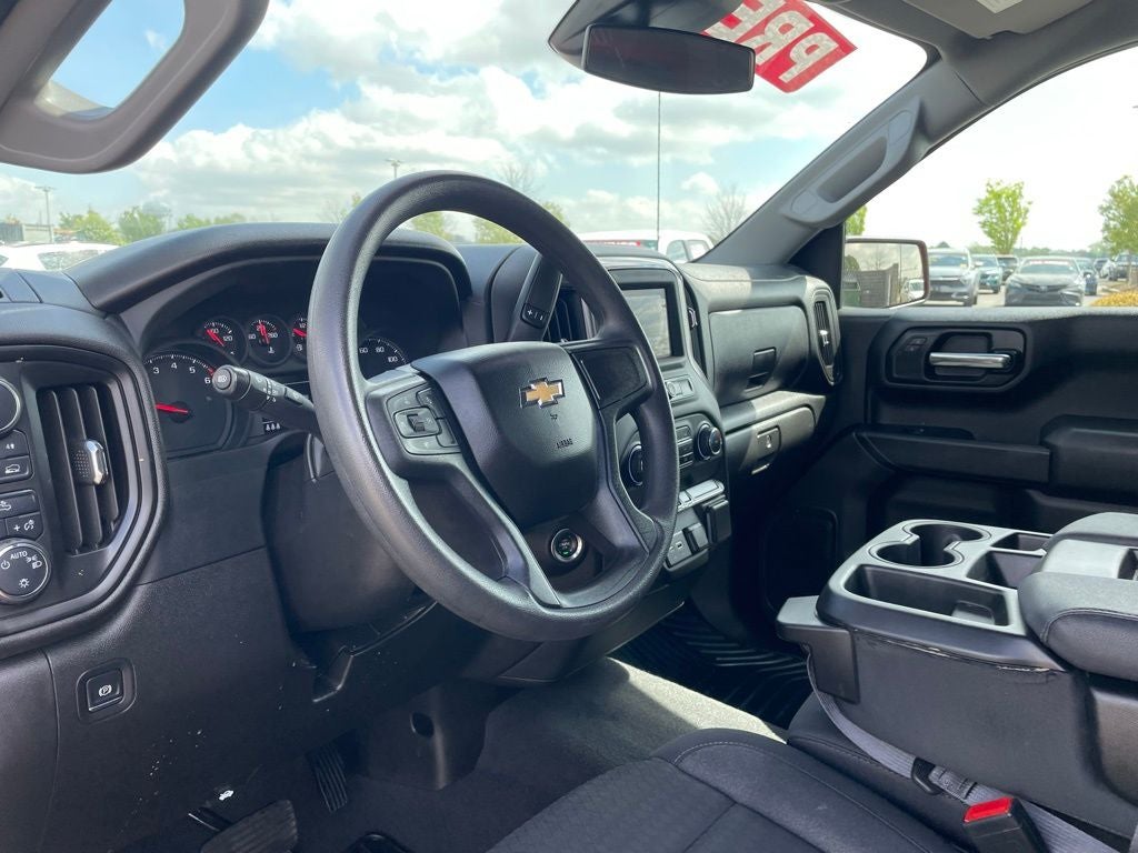 2024 Chevrolet Silverado 1500 Custom