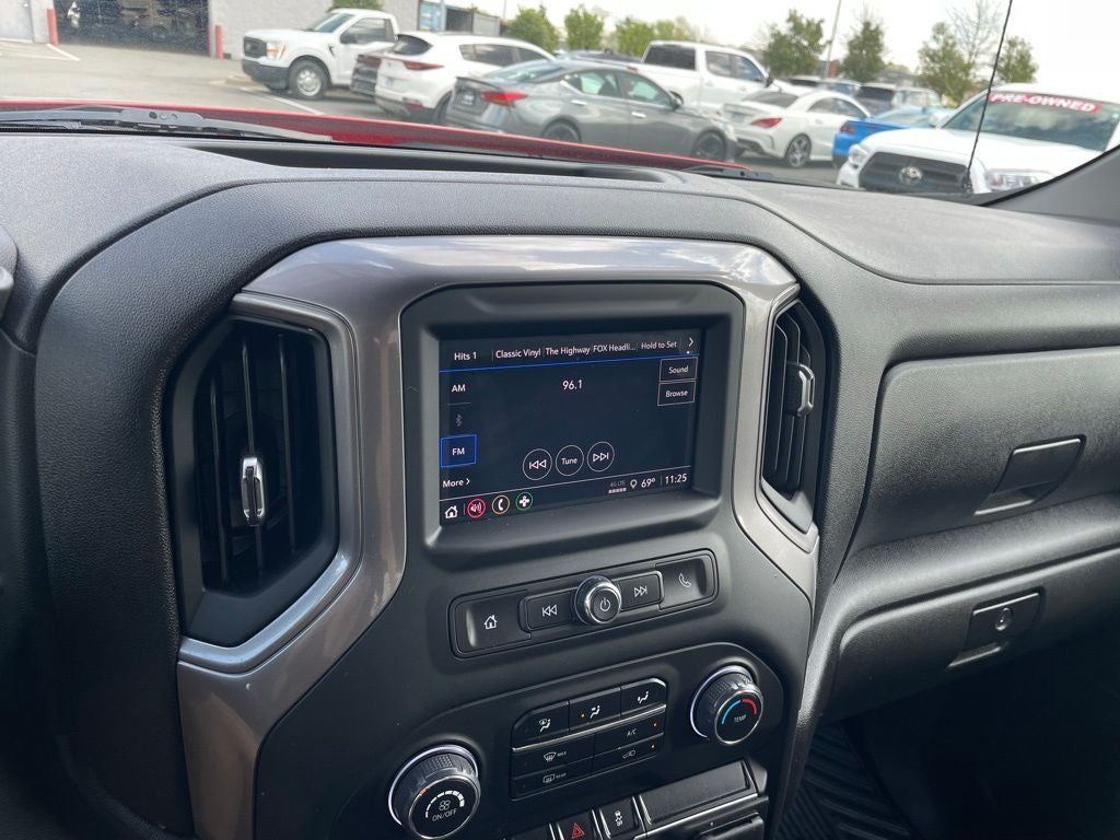 2024 Chevrolet Silverado 1500 Custom