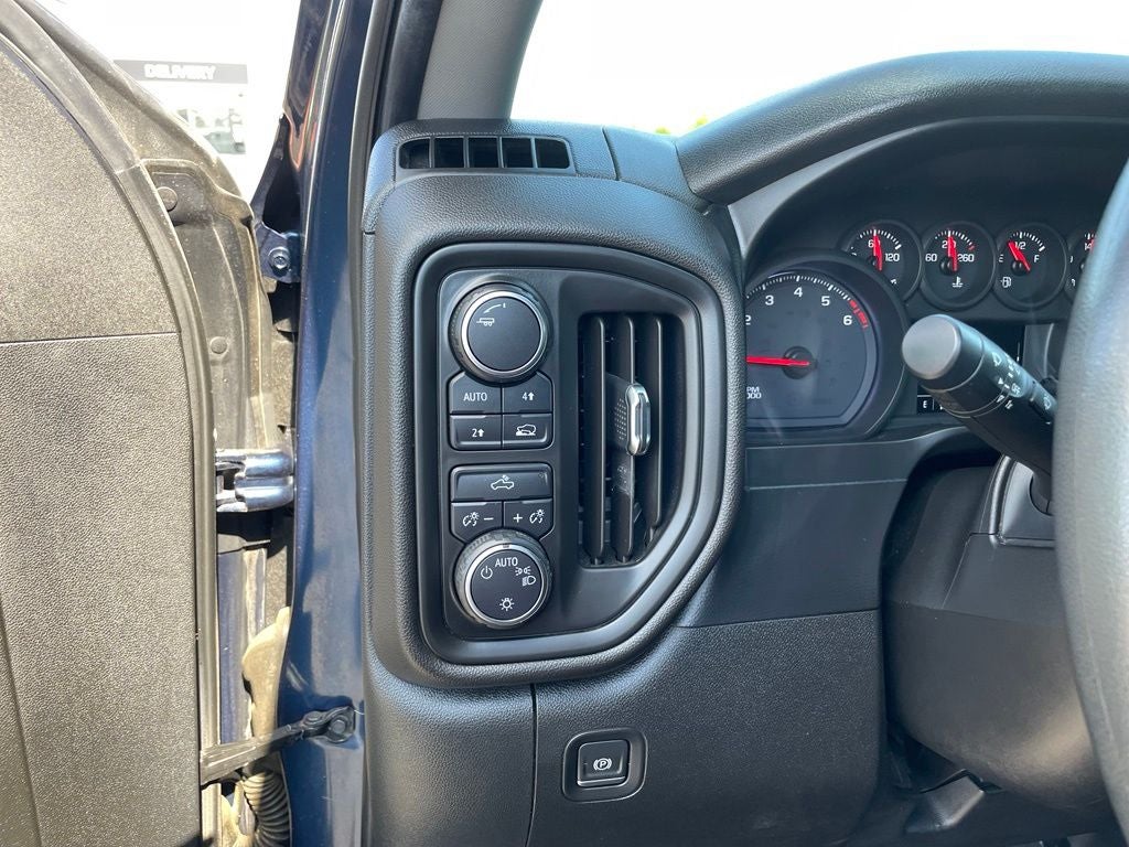 2019 Chevrolet Silverado 1500 Custom