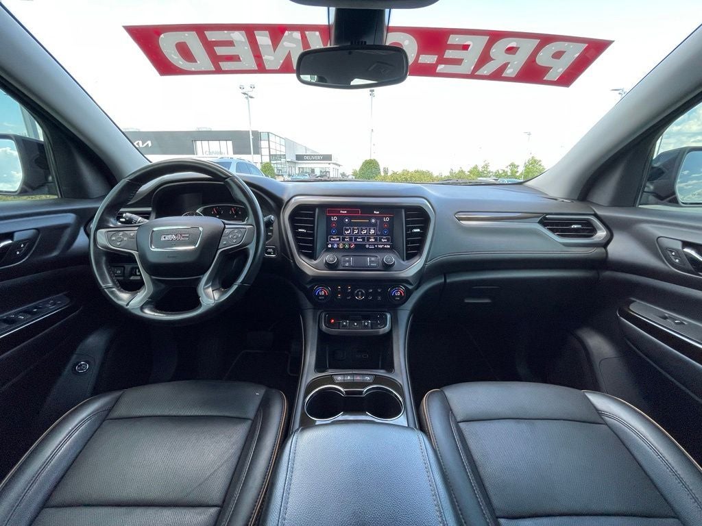 2021 GMC Acadia AT4