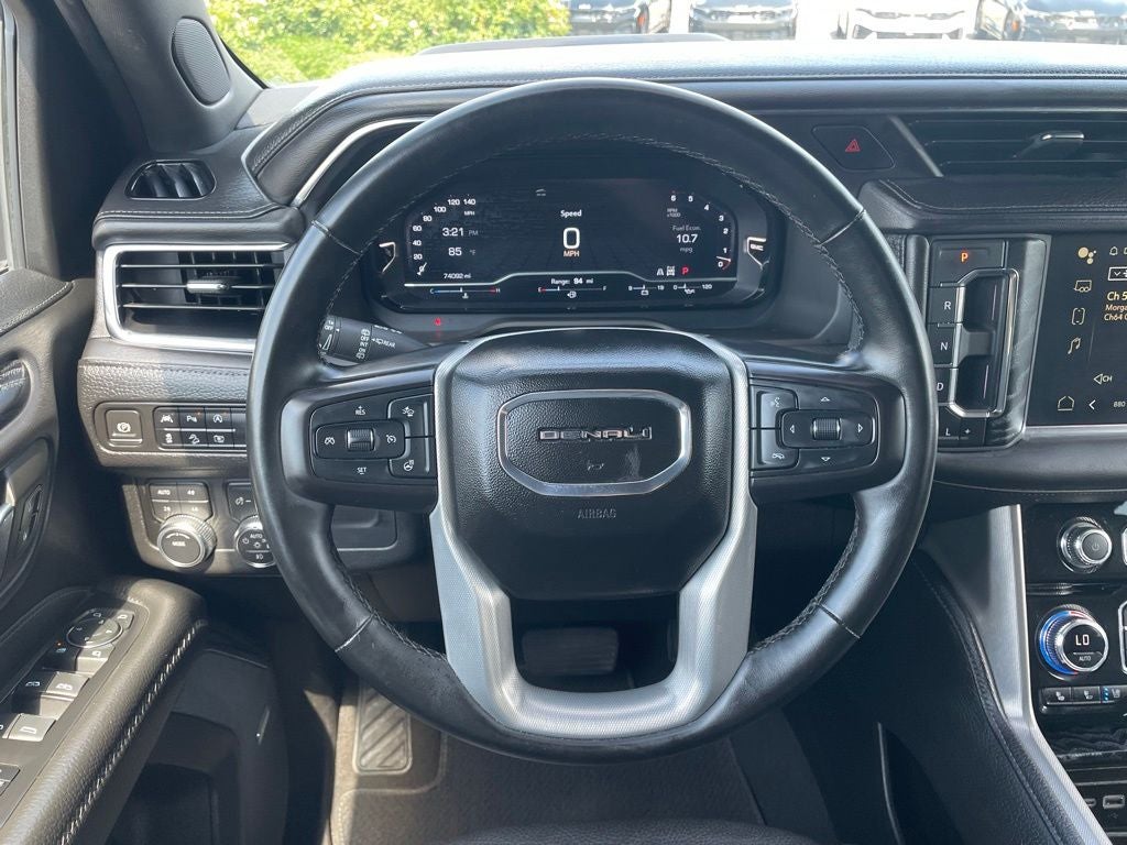 2023 GMC Yukon Denali