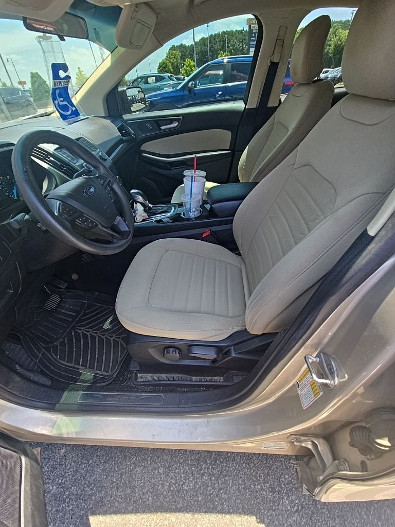 2017 Ford Edge SE