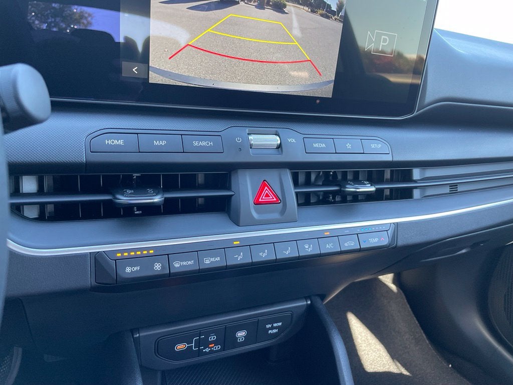 2027 Kia K4 LX