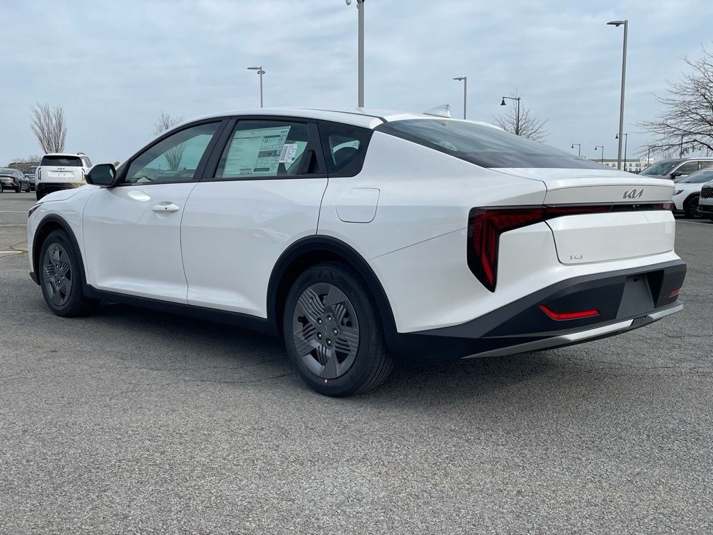 2026 Kia K4 LX