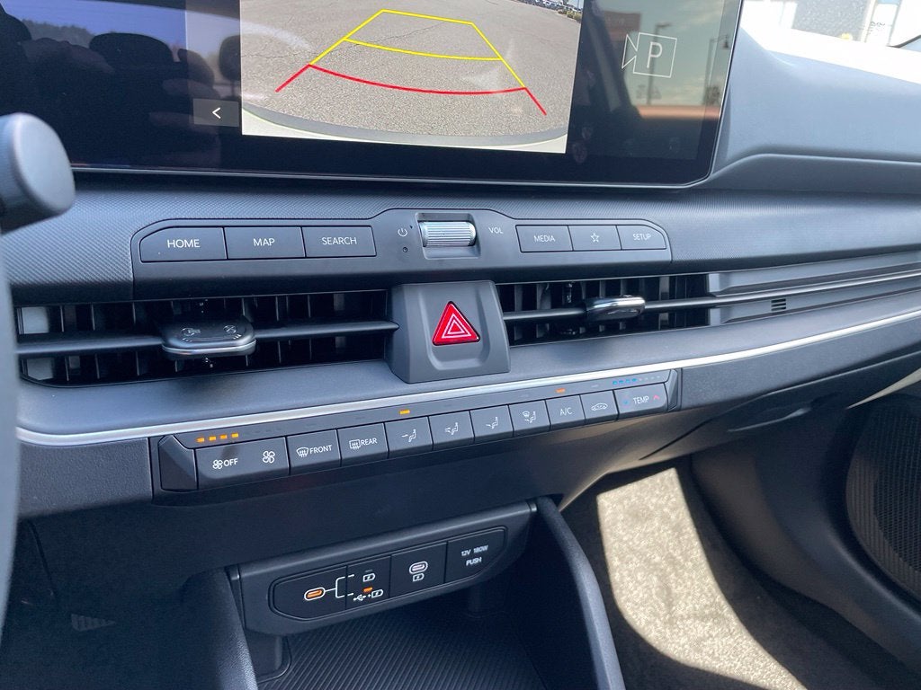 2027 Kia K4 LXS