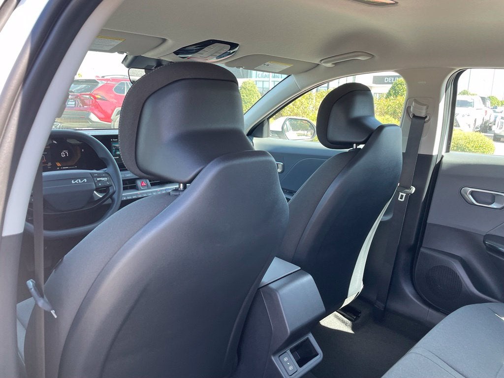 2027 Kia K4 LXS