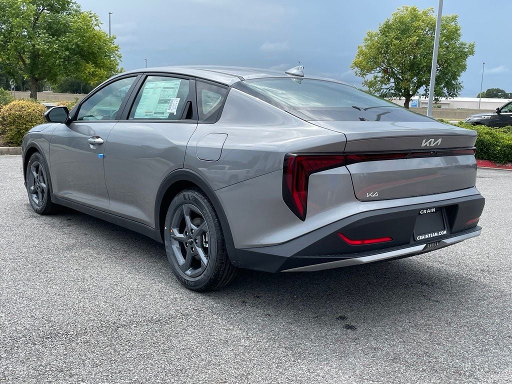 2026 Kia K4 LXS