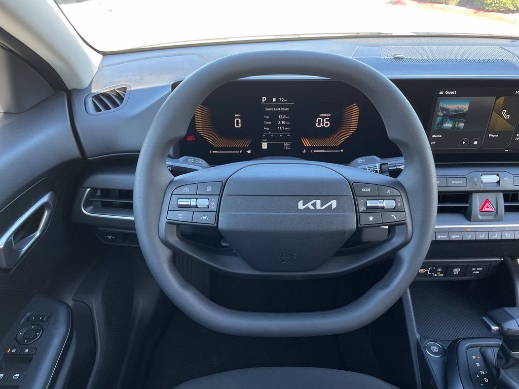 2027 Kia K4 LX