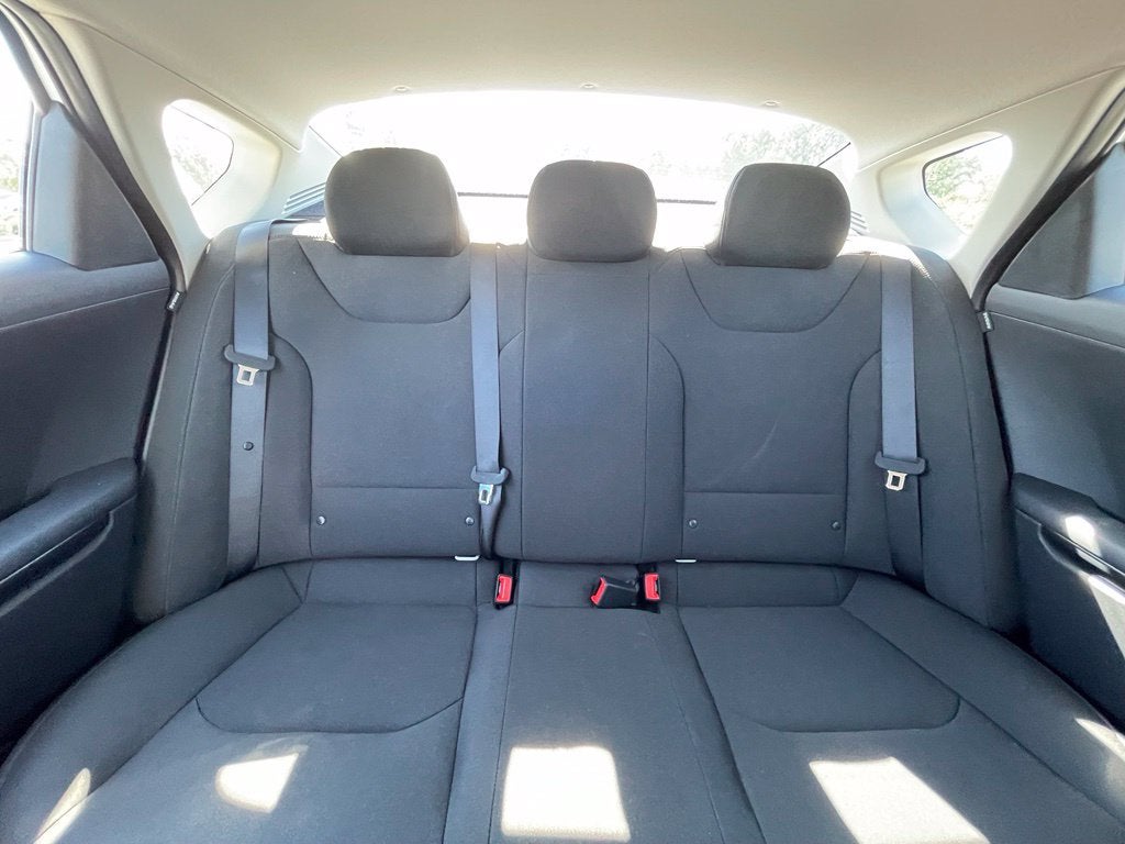 2027 Kia K4 LX