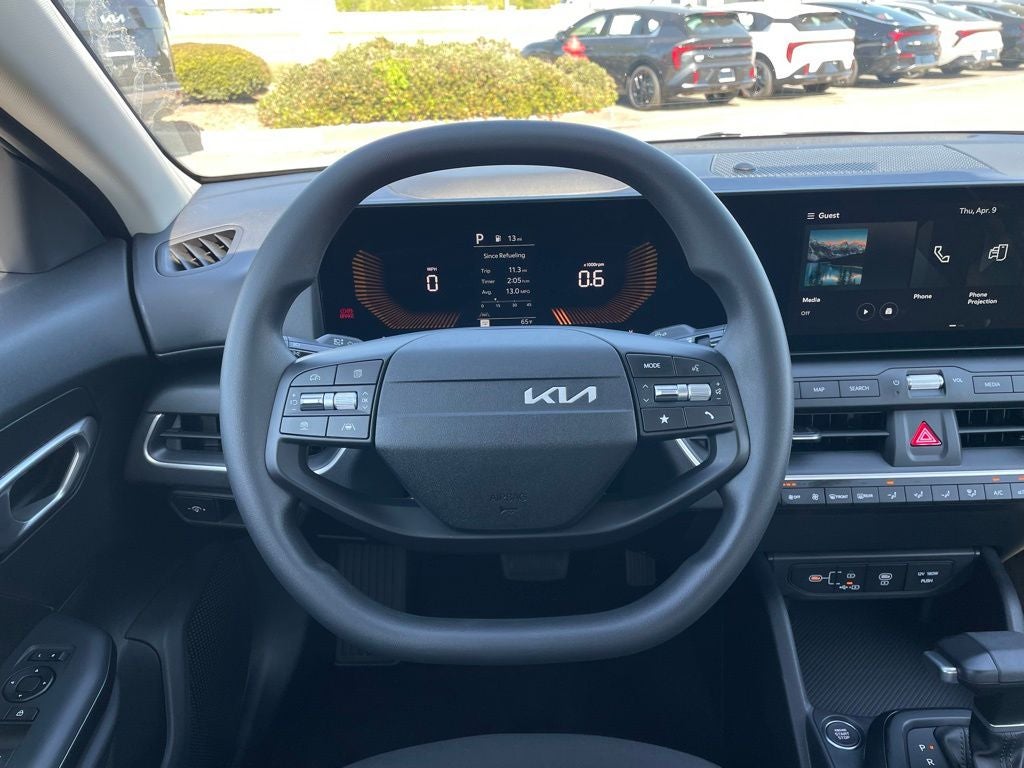 2026 Kia K4 LX