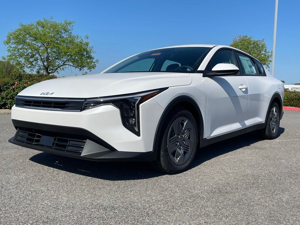 2026 Kia K4 LX