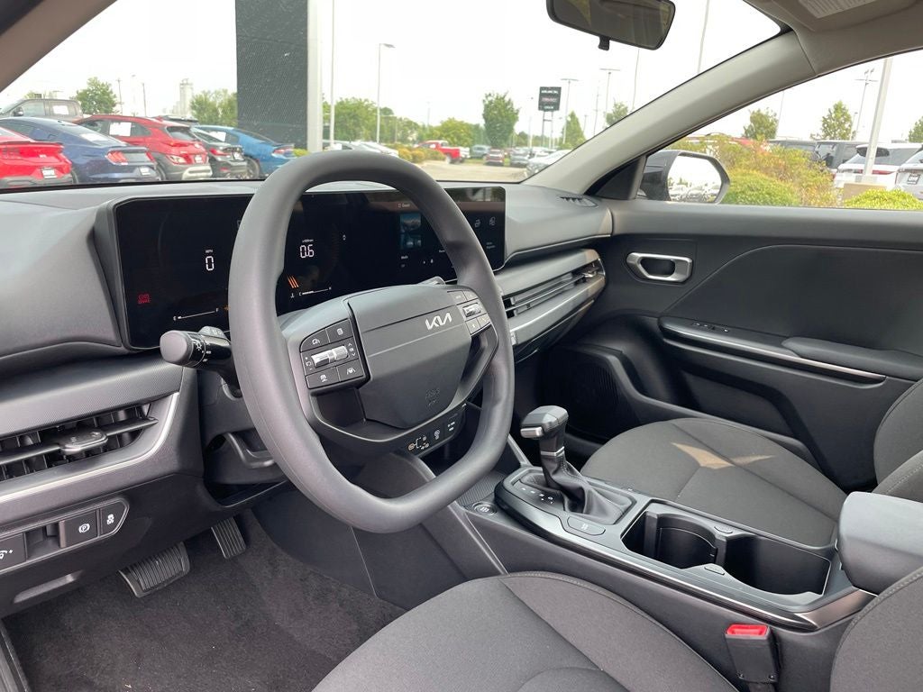 2026 Kia K4 LX