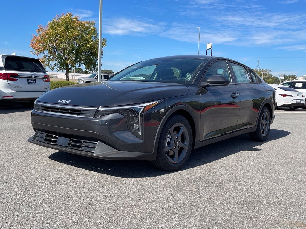 2027 Kia K4 LXS