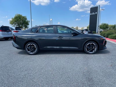 2026 Kia K4 EX