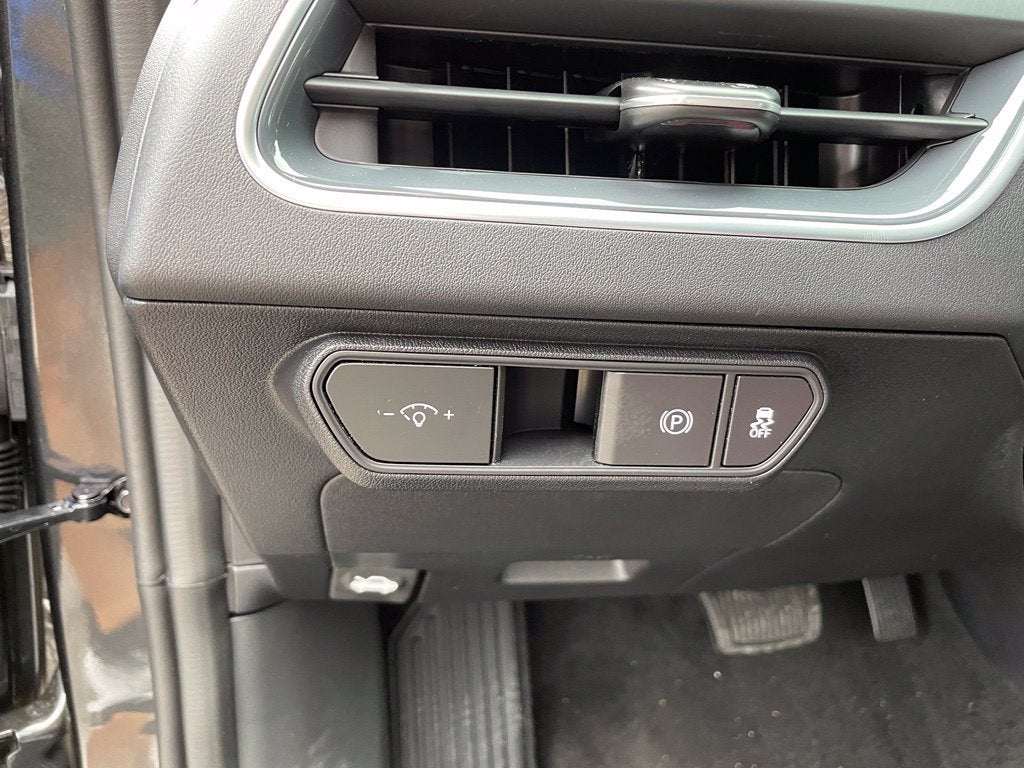 2027 Kia K4 GT-Line