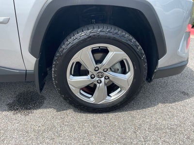 2021 Toyota RAV4 Hybrid XLE Premium