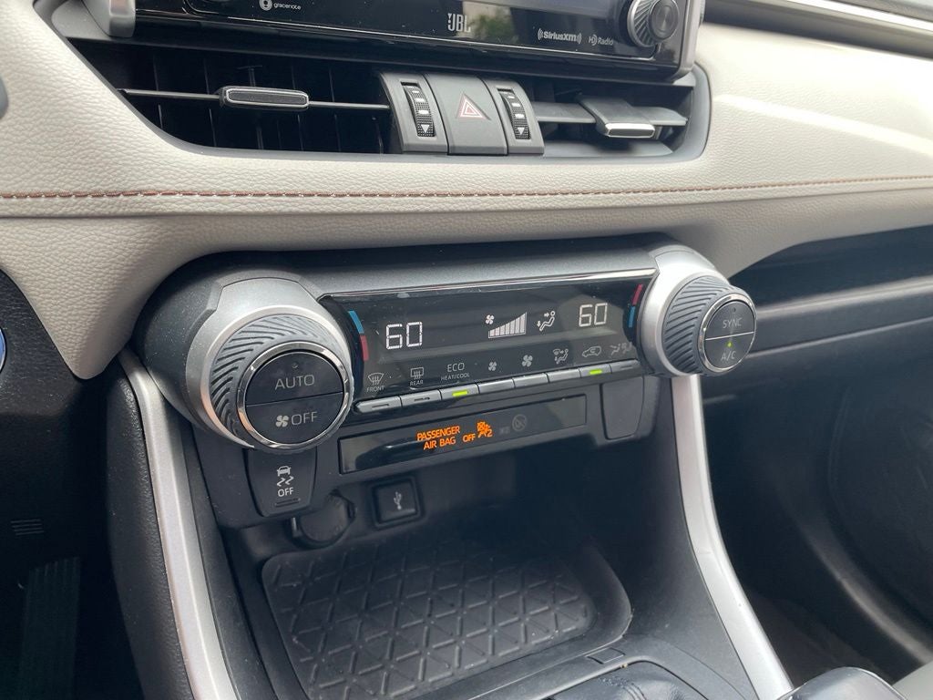 2021 Toyota RAV4 Hybrid XLE Premium