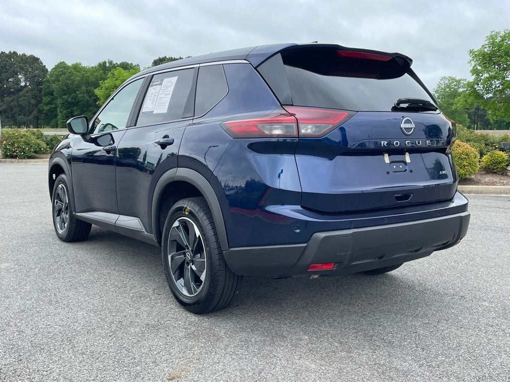 2025 Nissan Rogue SV