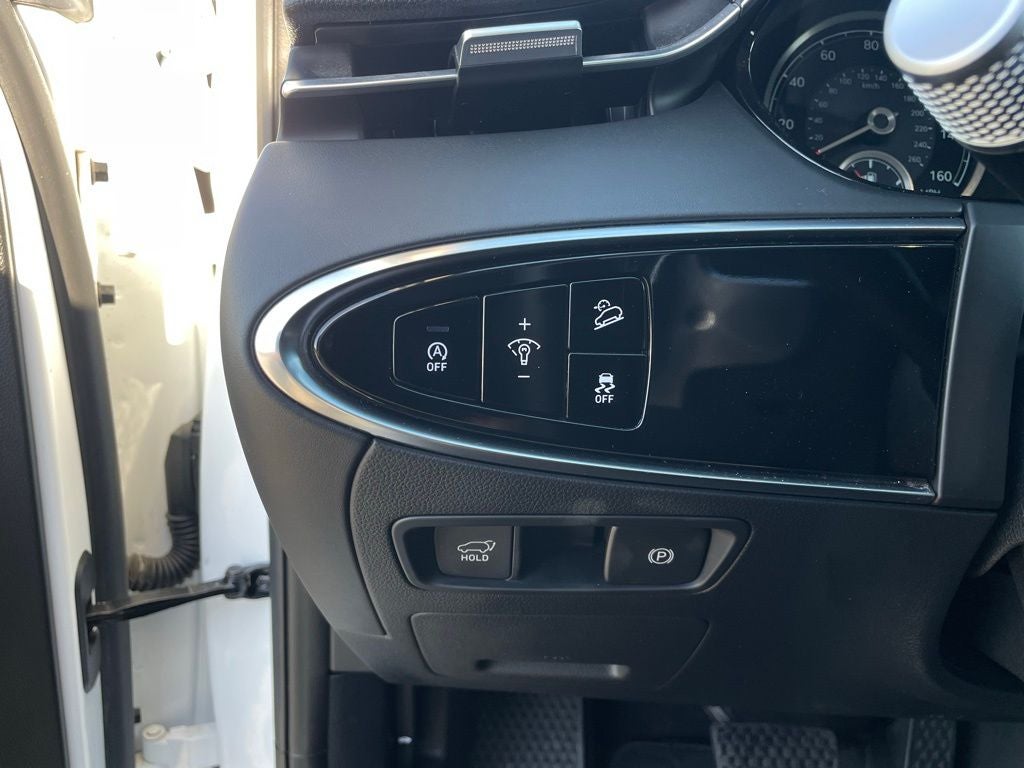 2025 Genesis GV70 2.5T