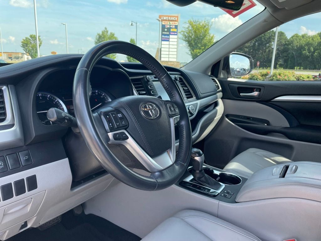 2017 Toyota Highlander XLE