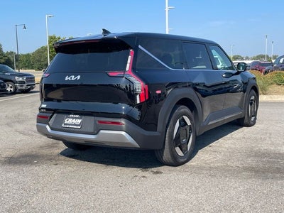 2026 Kia EV9 Light Long Range