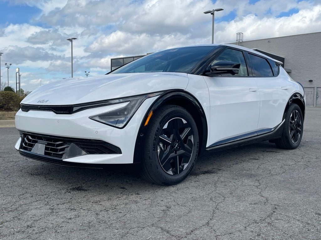2025 Kia EV6 Wind
