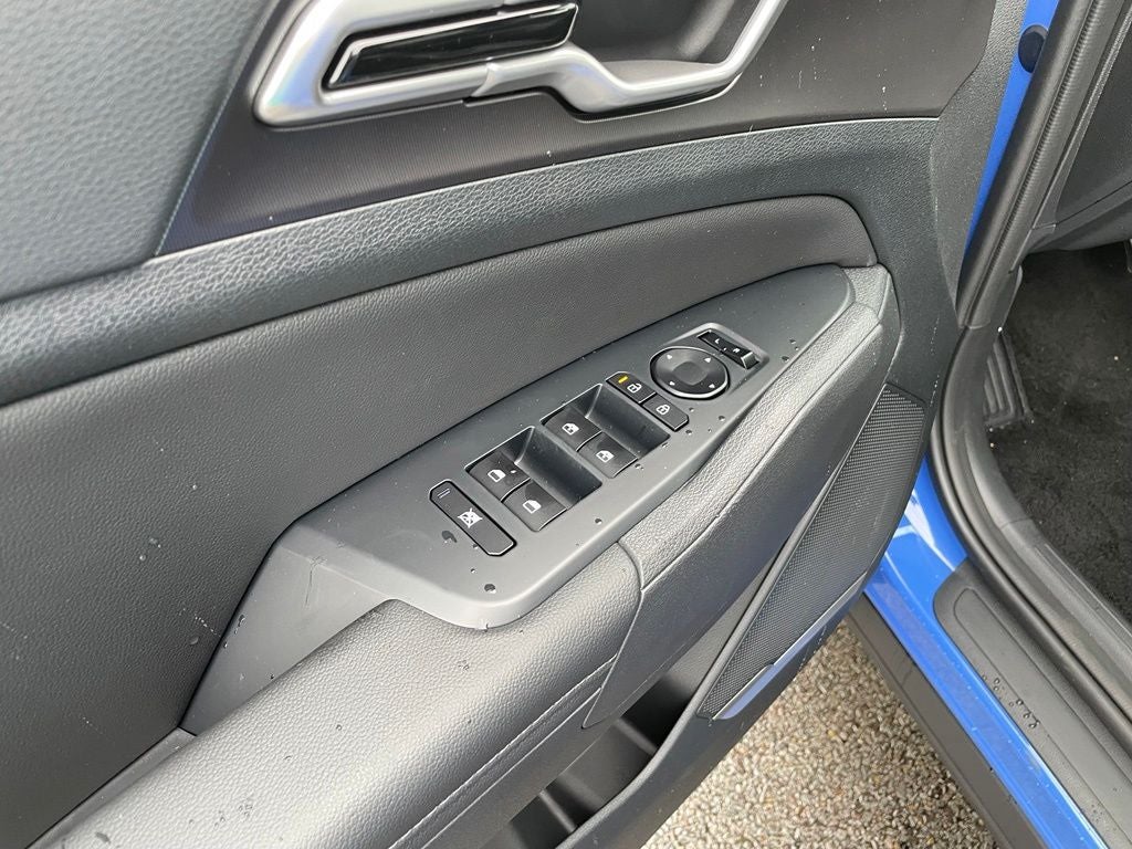 2027 Kia Sportage EX