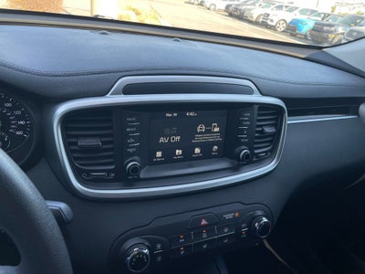2020 Kia Sorento LX