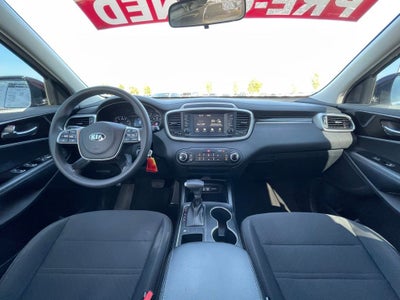 2020 Kia Sorento LX