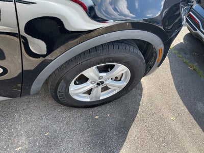 2022 Kia Sorento LX