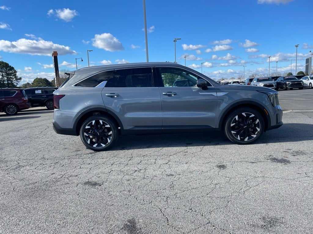 2025 Kia Sorento EX
