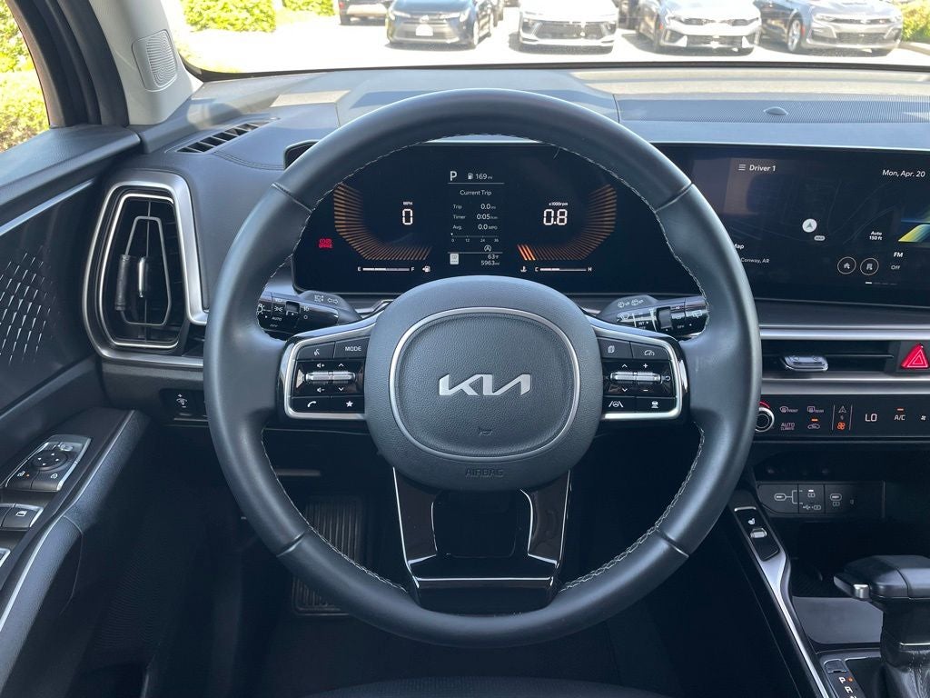 2025 Kia Sorento EX