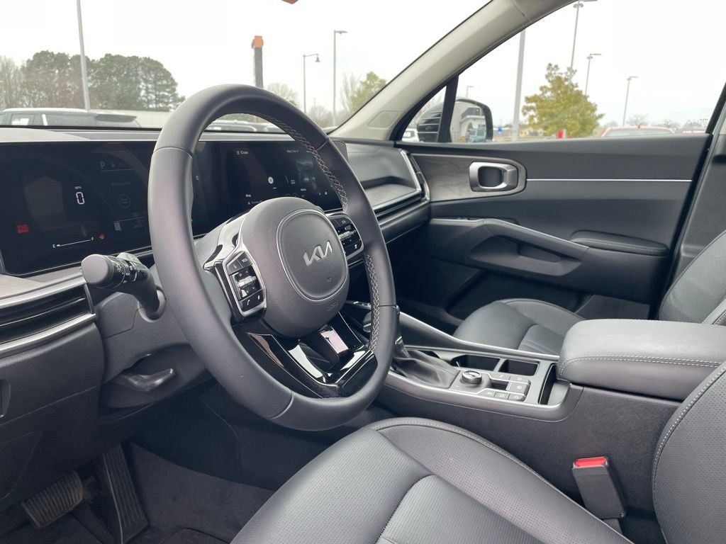 2025 Kia Sorento X-Line EX