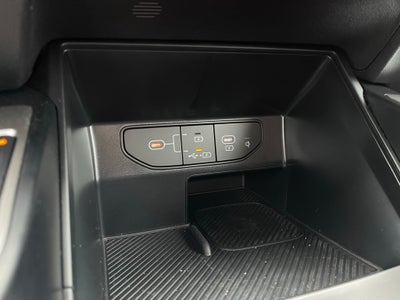 2025 Kia Sorento X-Line EX