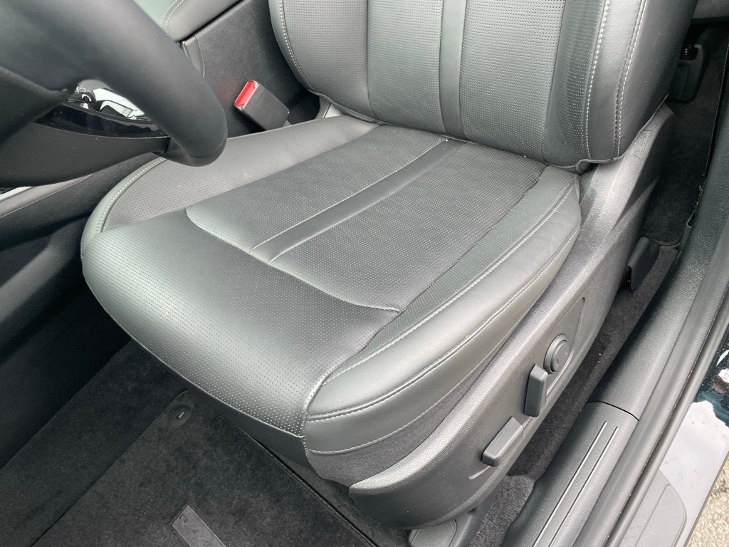 2025 Kia Sorento X-Line EX