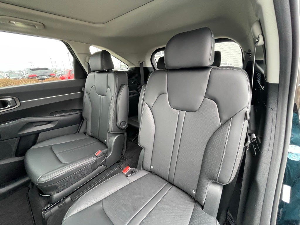 2025 Kia Sorento X-Line EX