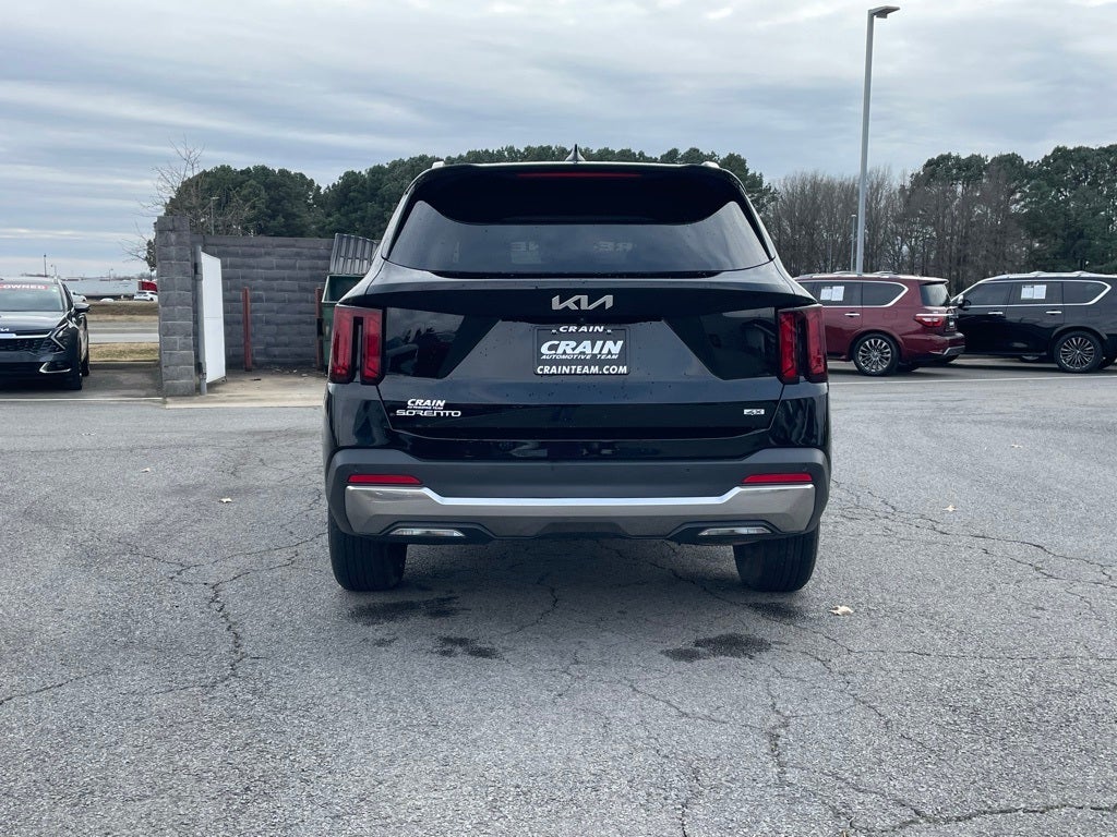 2025 Kia Sorento S